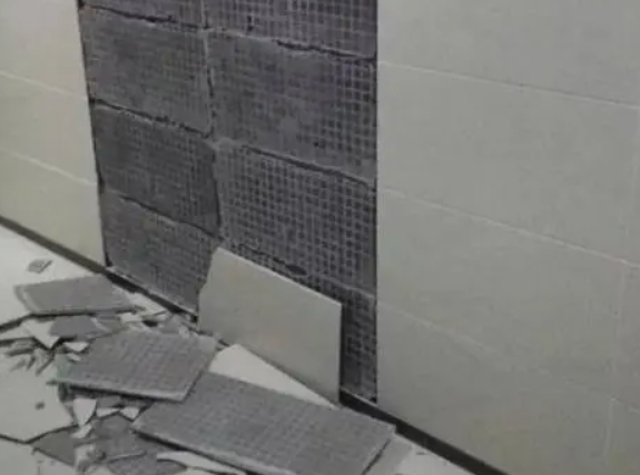 高陵瓷砖空鼓维修公司分享下高陵墙砖松动维修的知识